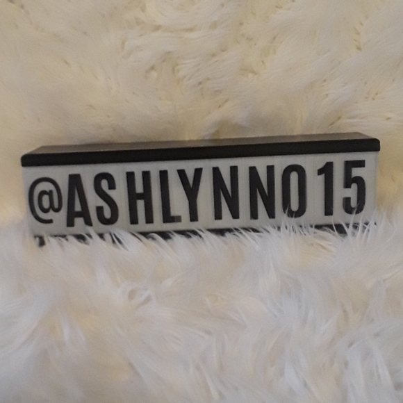 Light - Picture 3 of 4